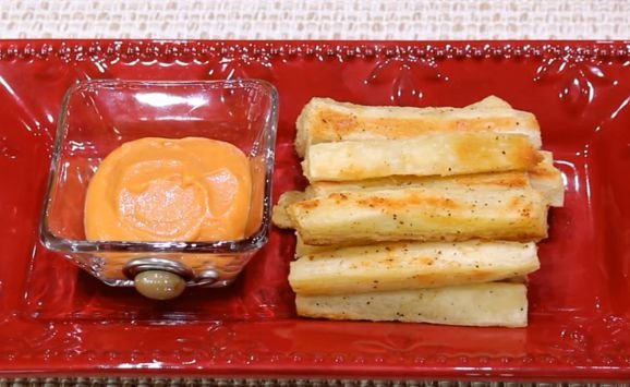 Served baked yuca fries