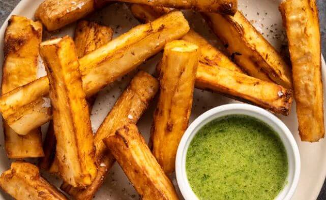 Baked cassava root fries for weight loss