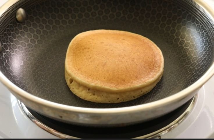 Well-cooked cassava flour pancake