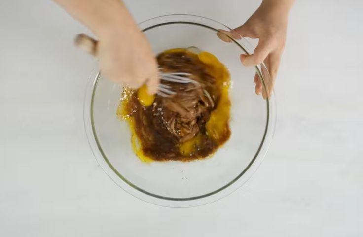 Mixing the wet ingredients