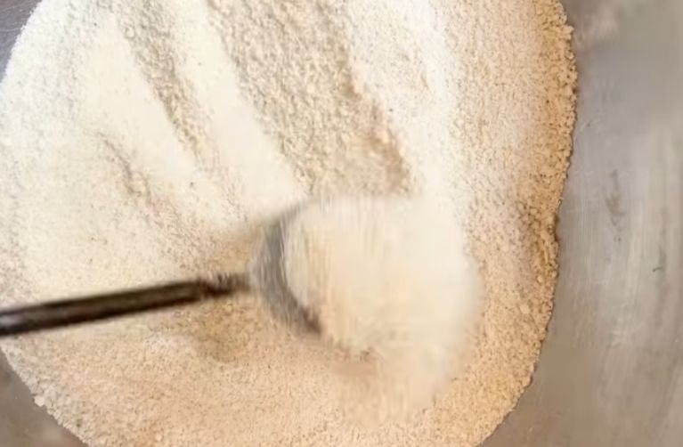 Dry cassava pulp for casabe