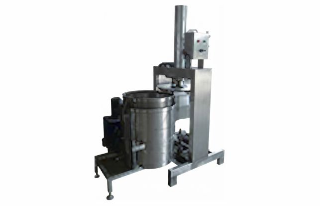 Hydraulic cassava pressing machine