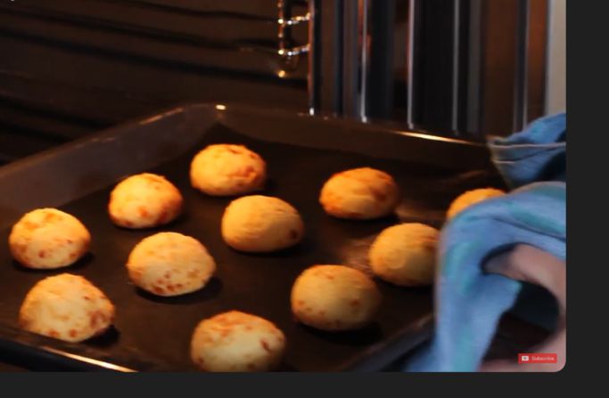 Well-baked Pão de Queijo