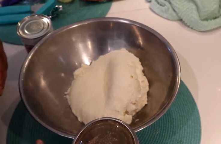 Grated cassava squeeze for Fiji Cassava Pie