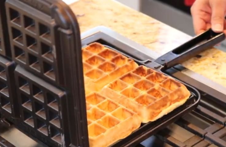 Well-cooked cassava flour waffle