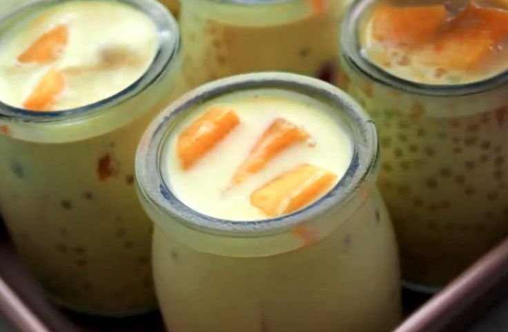 Thai Mango Tapioca Pudding