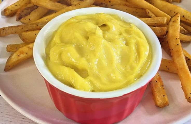 Traditional aioli dipping sauce for yuca fries