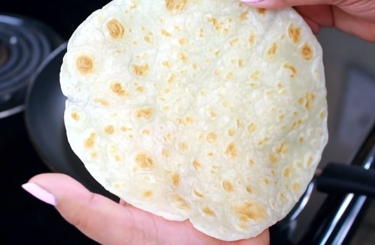 Freshly made cassava tortillas from fresh cassava roots