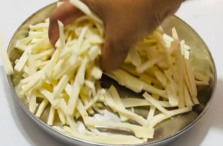 Sliced chips of tapioca