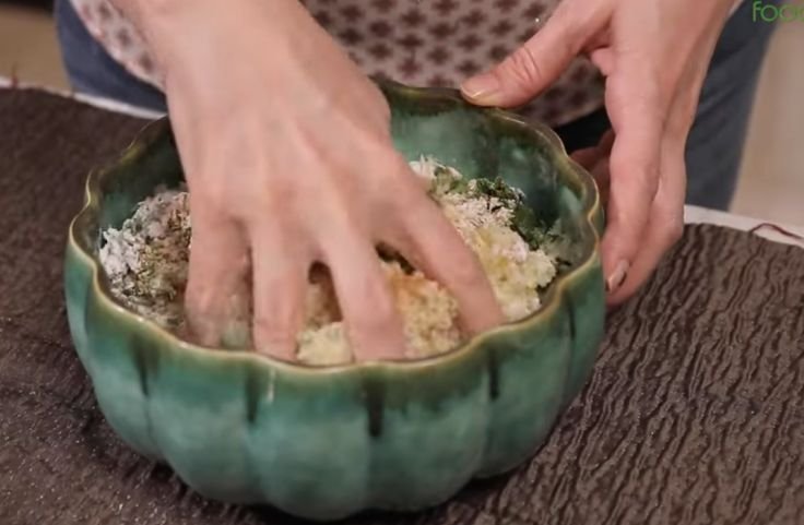 Preparing the dough for sabudana Thalipeeth