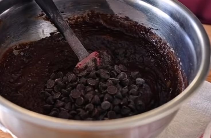Adding vegan chocolate chips