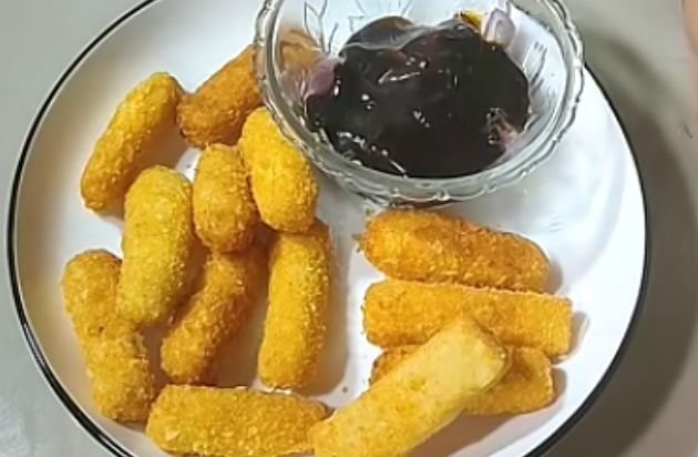 Ready to serve cassava nuggets