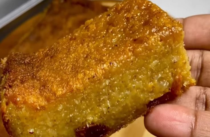 Freshly, made, delicious cassava pone served