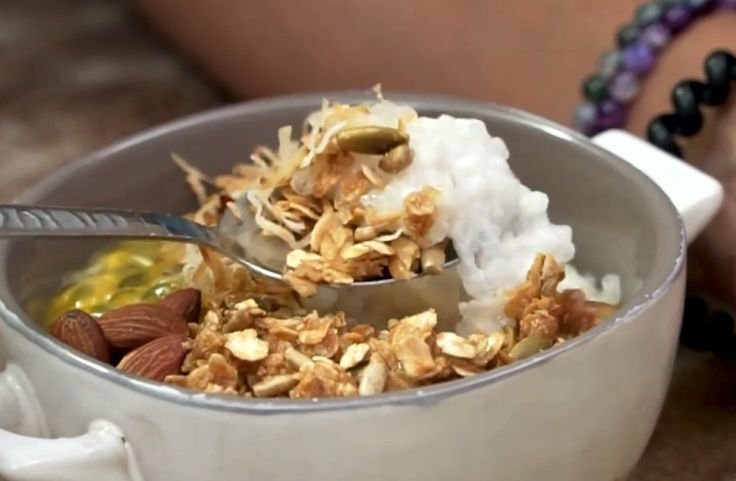 Bowl of Vegan Tapioca Pudding Recipe